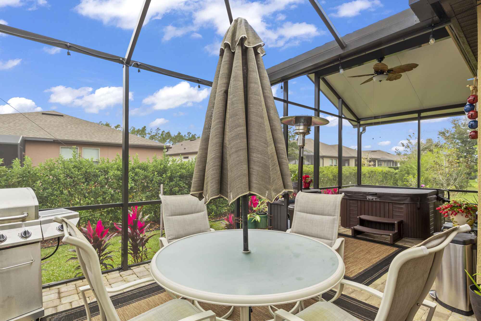 How Much Does a Screen Enclosure Cost in Jacksonville?